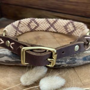 Halsband "XOXO" Statement Makramee